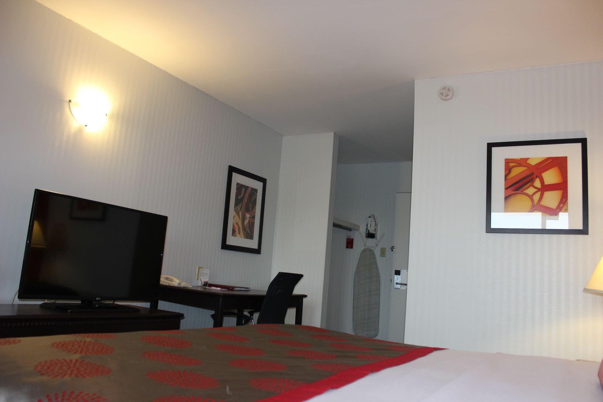 Отель Ramada Limited Калгари Экстерьер фото